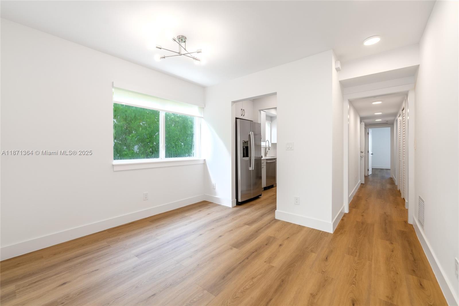 Building Photo - 3160 S Le Jeune Rd