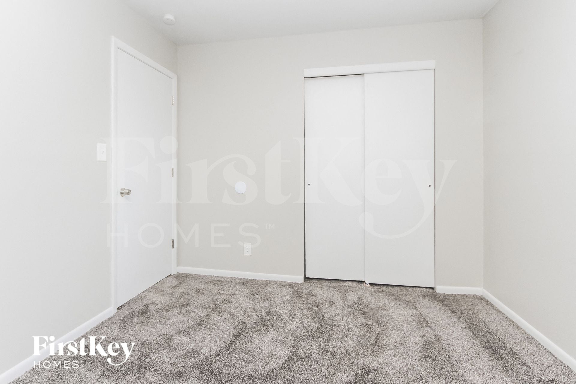 Building Photo - 324 Hopkins Rd