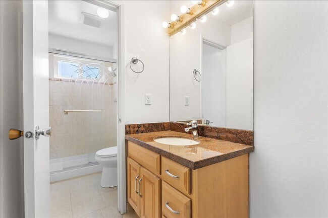 Building Photo - 1229 Coral Reef Pl