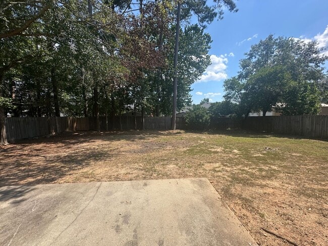 Building Photo - Beautiful 5 BR, 2.5 BA Home in Columbia County!