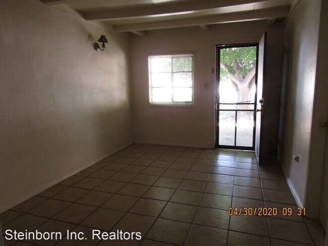 Building Photo - 1125 Milton Rd