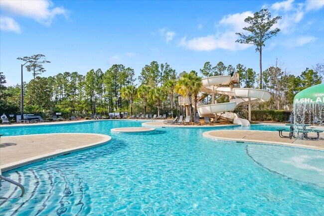 Building Photo - 4 Gardenia Dr