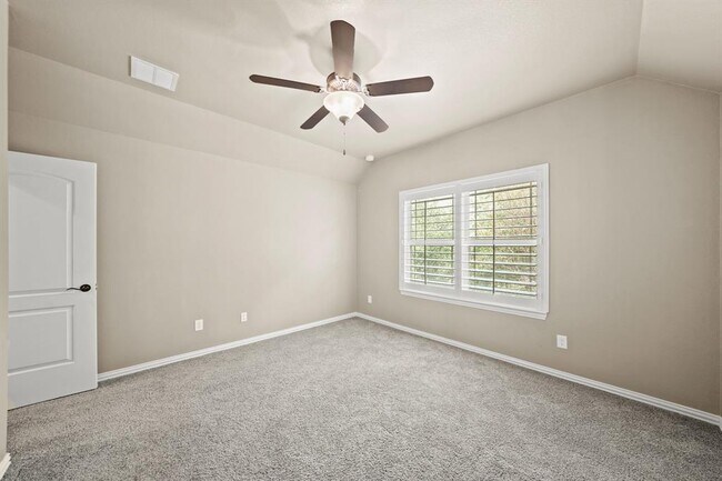 Building Photo - 28223 Red Shady Oaks Dr