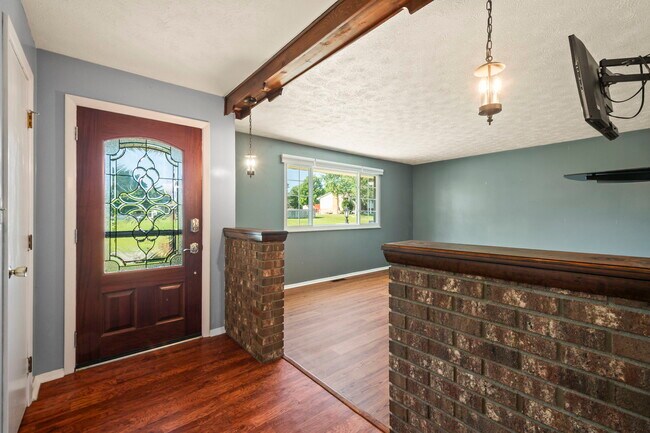 Building Photo - Windmill Drive