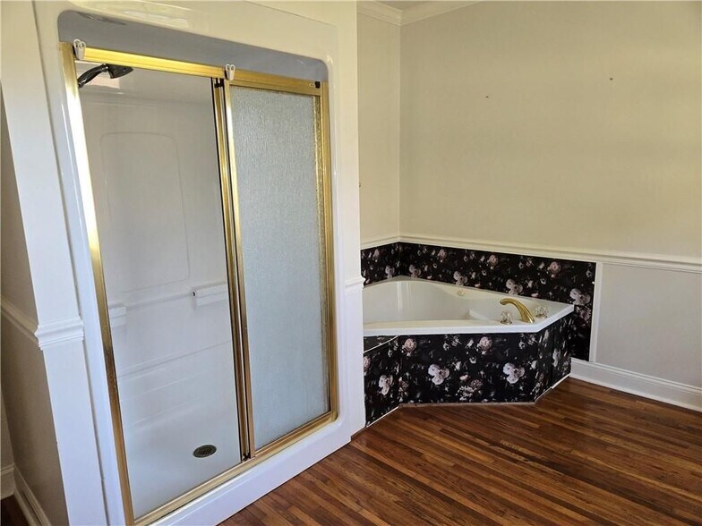 Building Photo - 11954 Fairmount Hwy SE