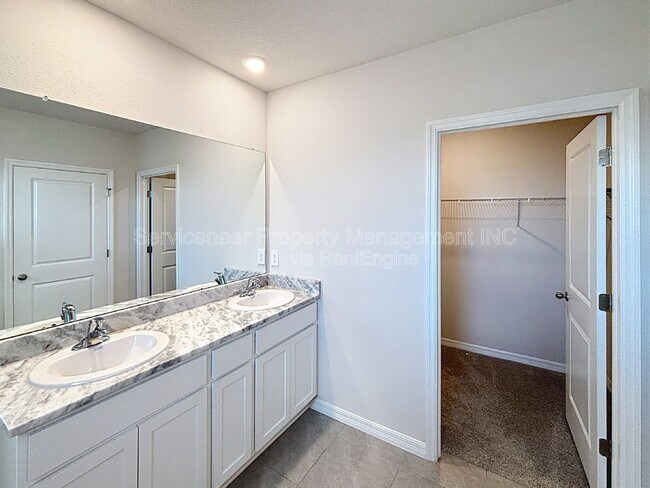 Building Photo - 18002 Canopy Pl