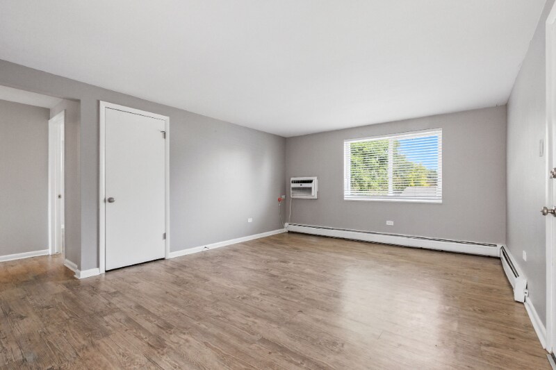 Building Photo - 10760 W 8th Ave