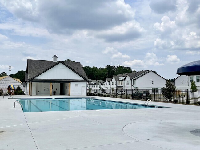 Building Photo - 374 Auburn Valley Wy