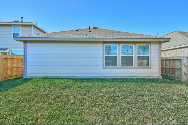 Building Photo - 6313 Barrington Clf Trl