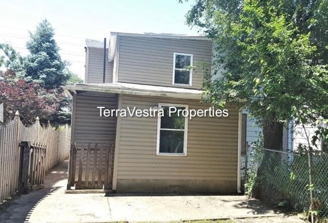 Building Photo - 411 Market St