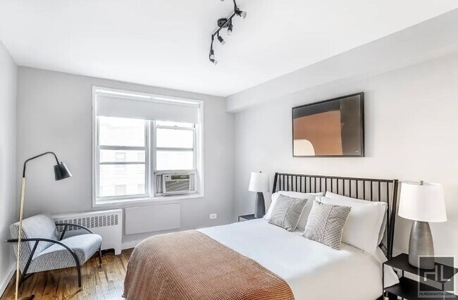 Building Photo - EAST 58th STREET