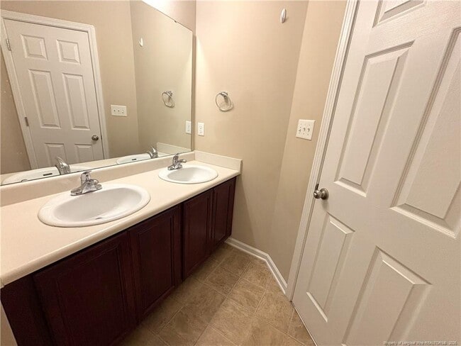 Building Photo - 2016 Sir Michael Dr