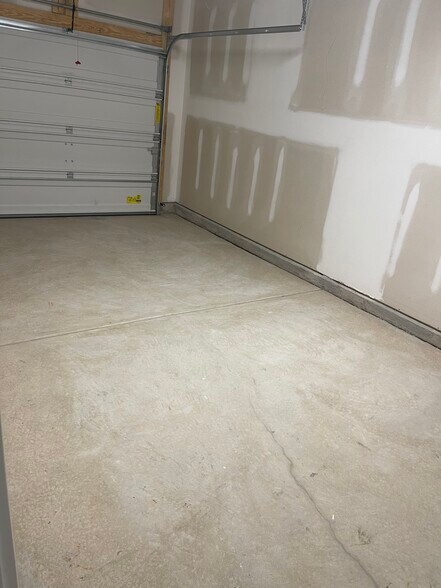 Building Photo - 3509 Nimbell Rd