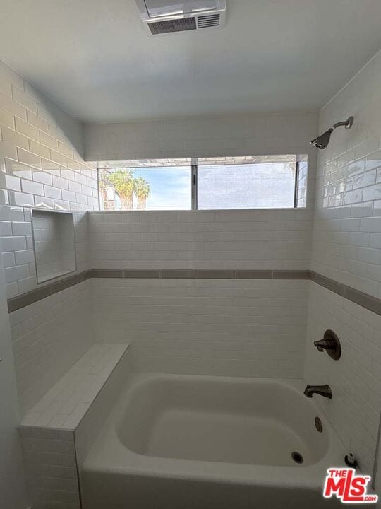 Building Photo - 915 Broadway St