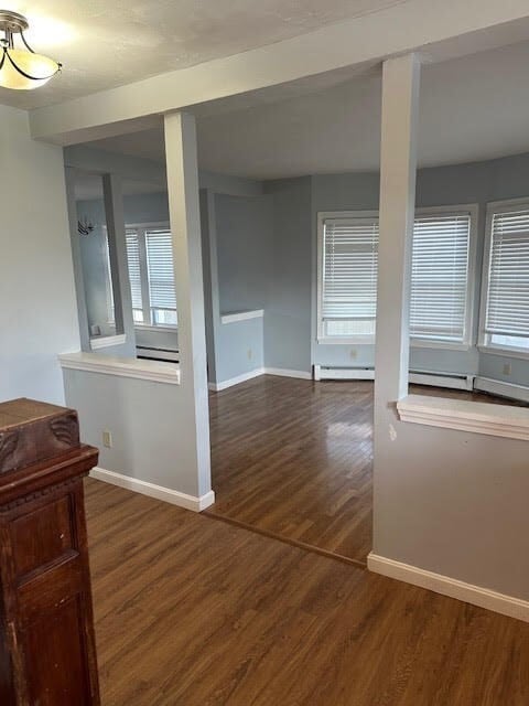 Building Photo - 633 Plantation St