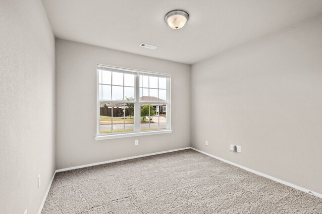Building Photo - Gorgeous 4 bedroom home!