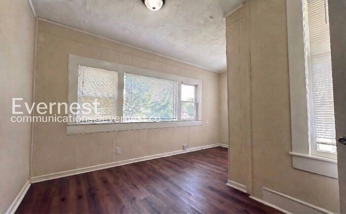 Building Photo - 2120 47th Place Ensley