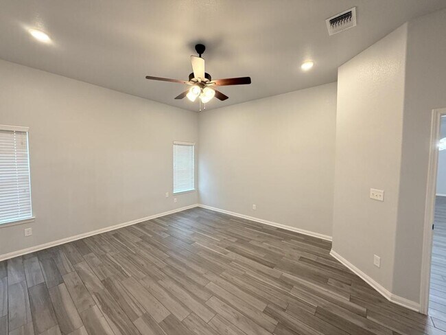 Building Photo - 8301 Grayson Trl