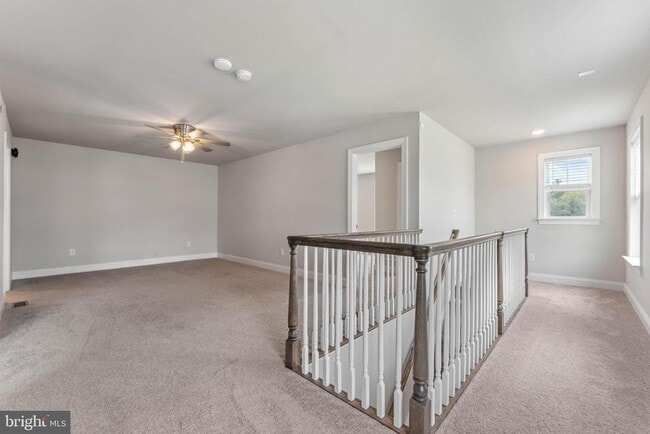 Building Photo - 38 Lacey Ln