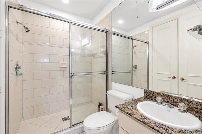 Building Photo - 6321 NW 120th Dr