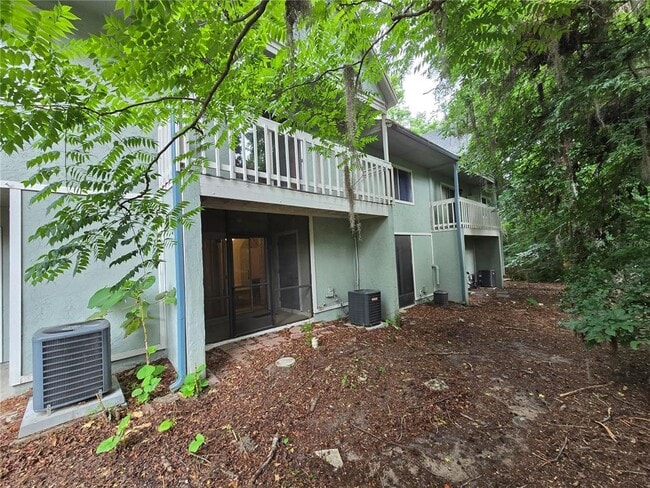 Building Photo - 4411 SW 34th St