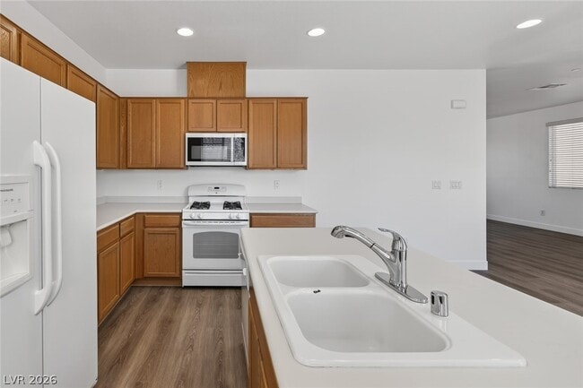 Building Photo - 3672 Via Vicchio