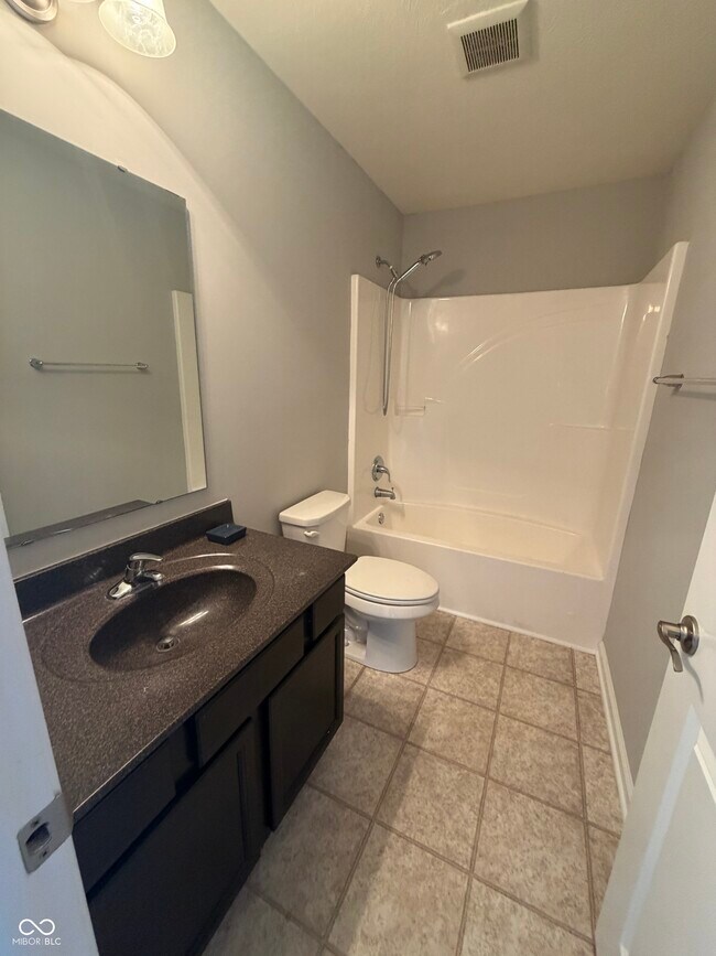 Building Photo - 9681 Angelica Dr
