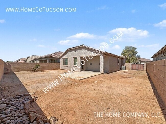 Building Photo - 6411 W Willow Falls Way