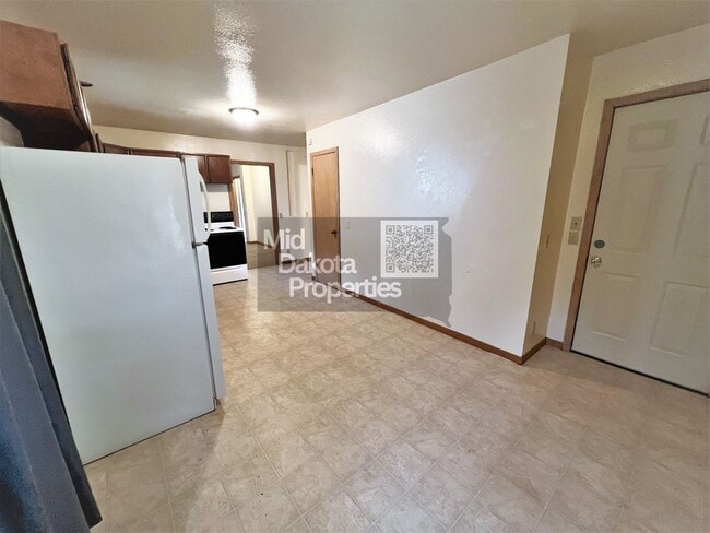 Building Photo - 710 S Wisconsin-2 Bedroom House