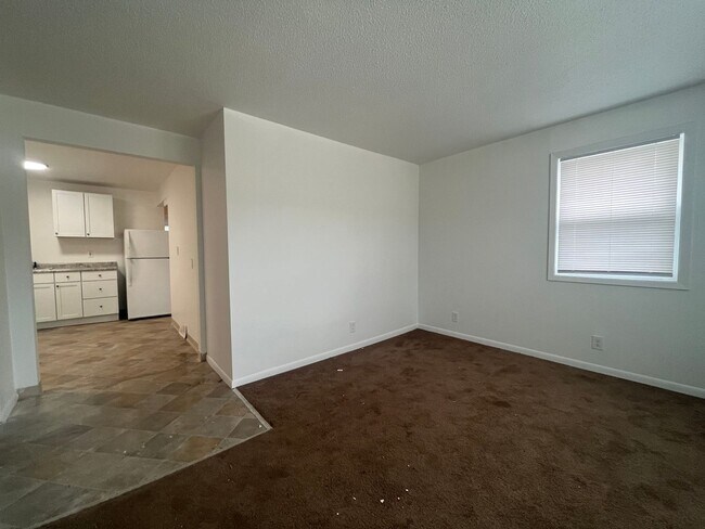 Building Photo - Check out this wonderful one-bedroom plus ...