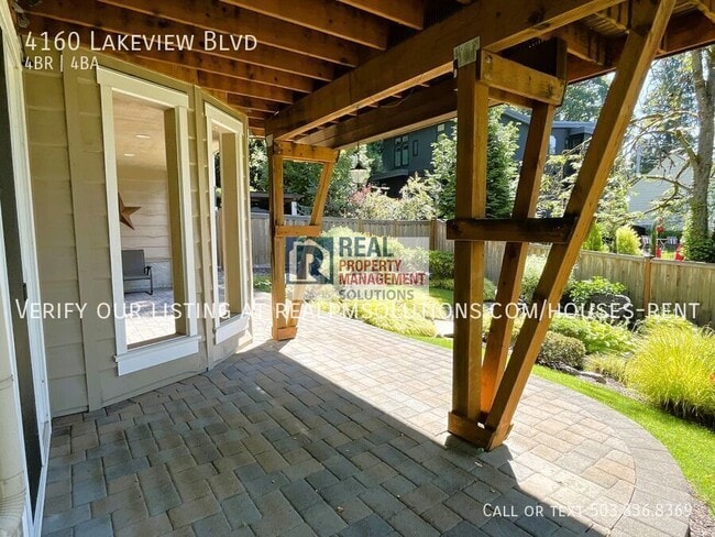 Building Photo - 4160 Lakeview Blvd