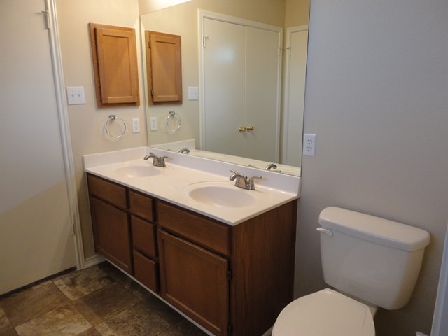 Building Photo - 3552 Peachtree Ln