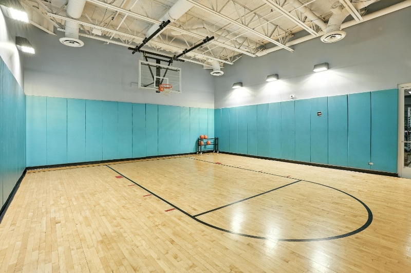 Building Photo - 355 E Ohio St