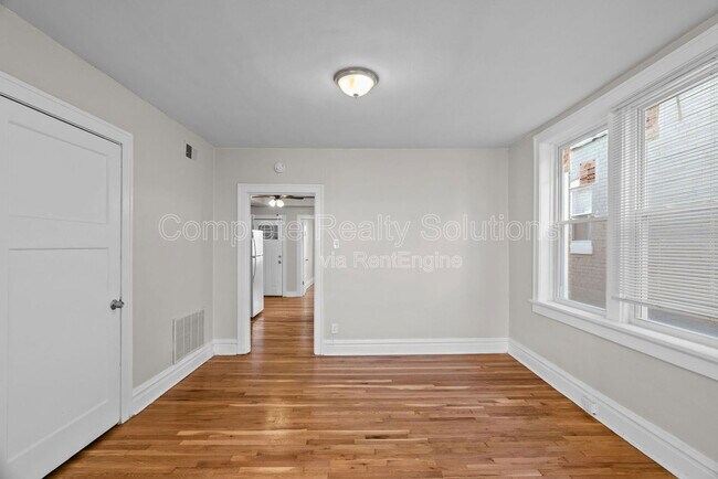 Building Photo - 4175 McRee Ave