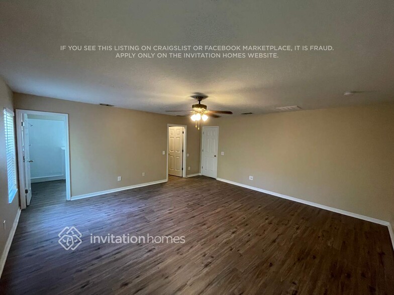 Building Photo - 2508 Silvermoss Dr