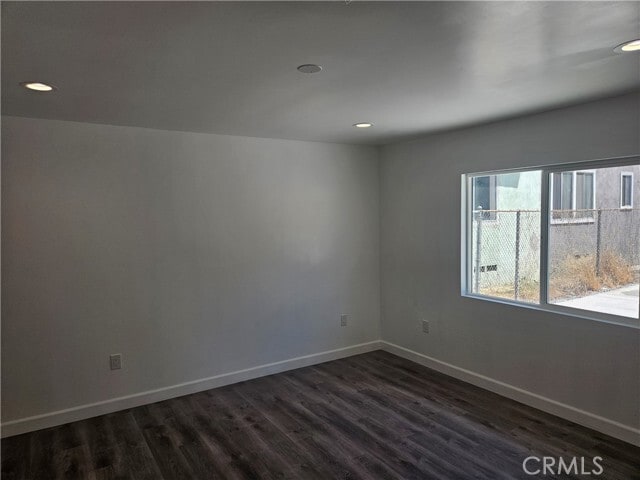 Building Photo - 1307 S Woods Ave