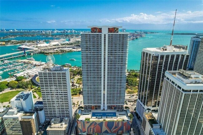 Building Photo - 50 Biscayne Blvd
