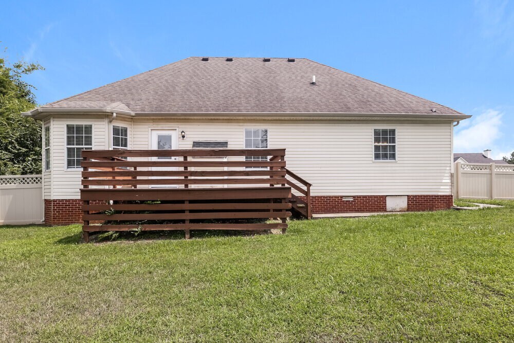 Building Photo - 1318 Knight Dr