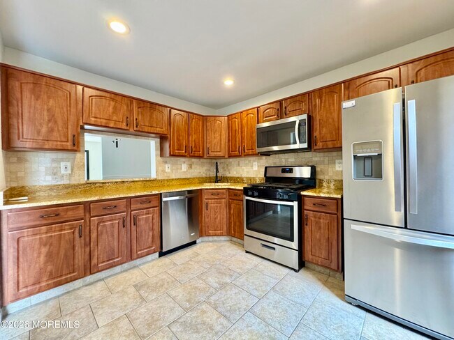 Building Photo - 207 Lindsey Ct