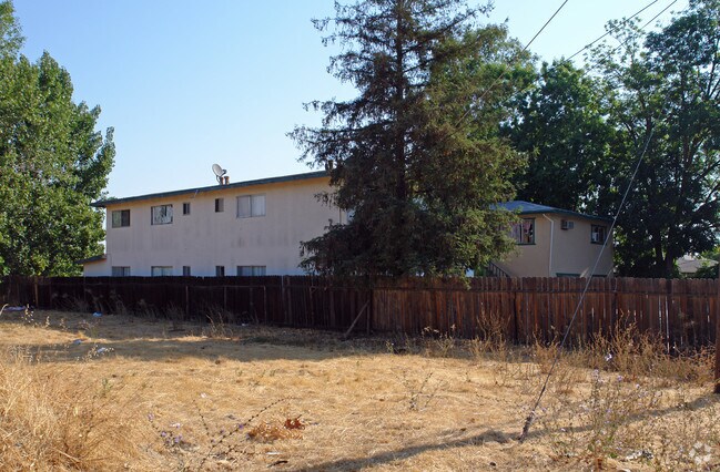 Building Photo - 431 Morrison Ave