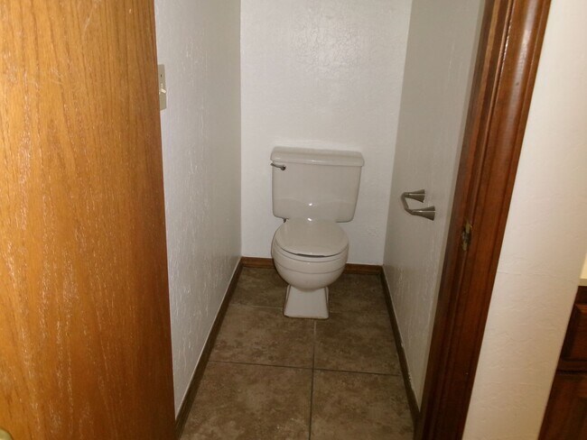 Building Photo - Pets Negotiable with Owner Approval!