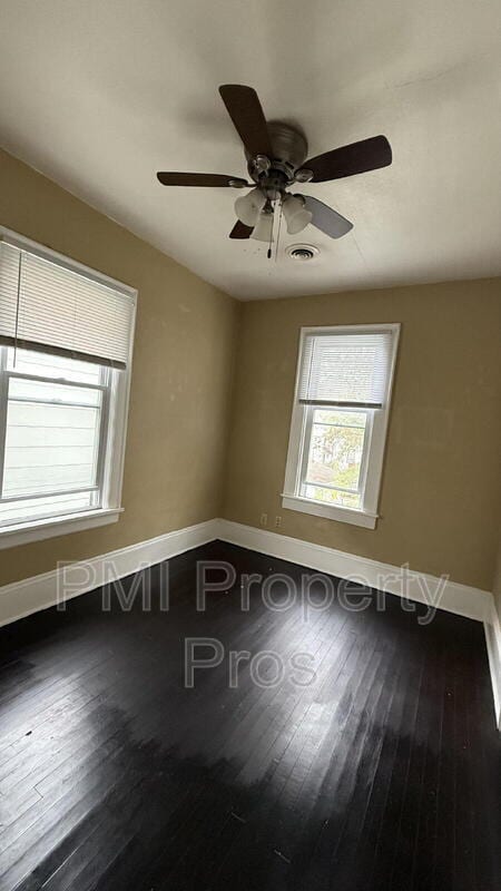 Building Photo - 2752 N Fratney St