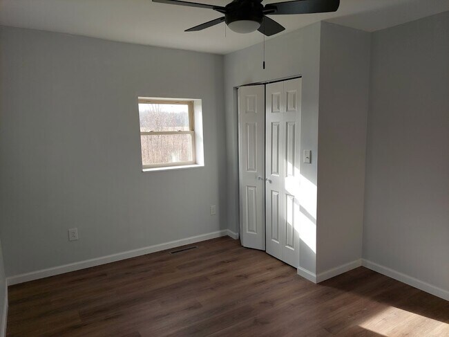 Bedroom 2 - 1835 W Sandusky St