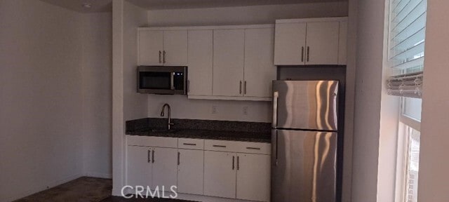 Building Photo - 27215 Lost Palm St