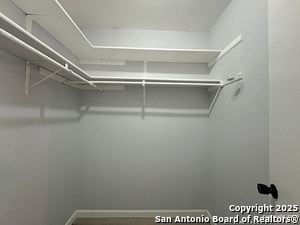 Building Photo - 6231 Linus St