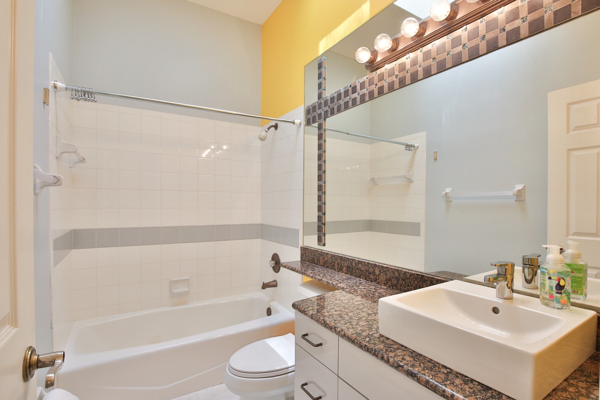 Guest Bathroom - 4700 Tivoli Ave