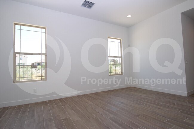 Building Photo - 32095 N 126th Ave