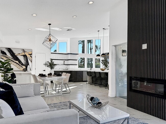 Building Photo - 2197 Jacques Dr