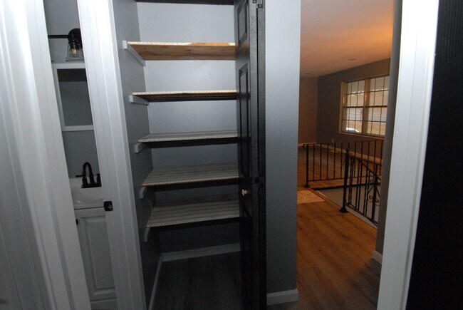 Building Photo - Maryland Heights Area