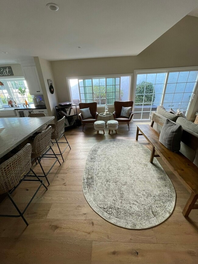 Building Photo - 48 Red Rock